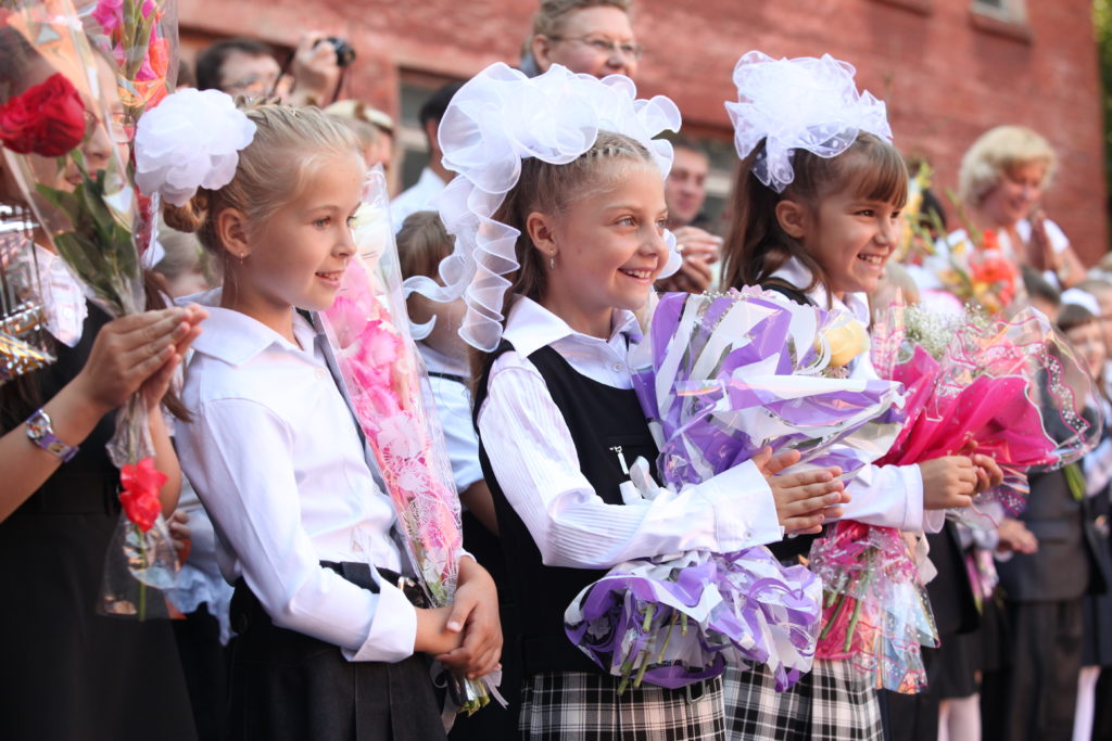В Кузбассе стартовала приемная кампания в первый класс