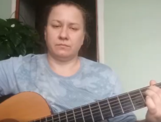 Жительница Калтана рассказала, почему решила поучаствовать в конкурсе “ПесниZаРодину”