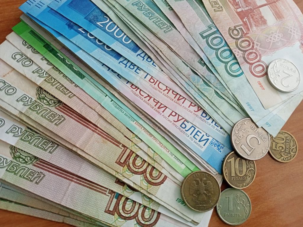 С начала года в Кузбассе взыскано почти 450 млн рублей задолженности по алиментам