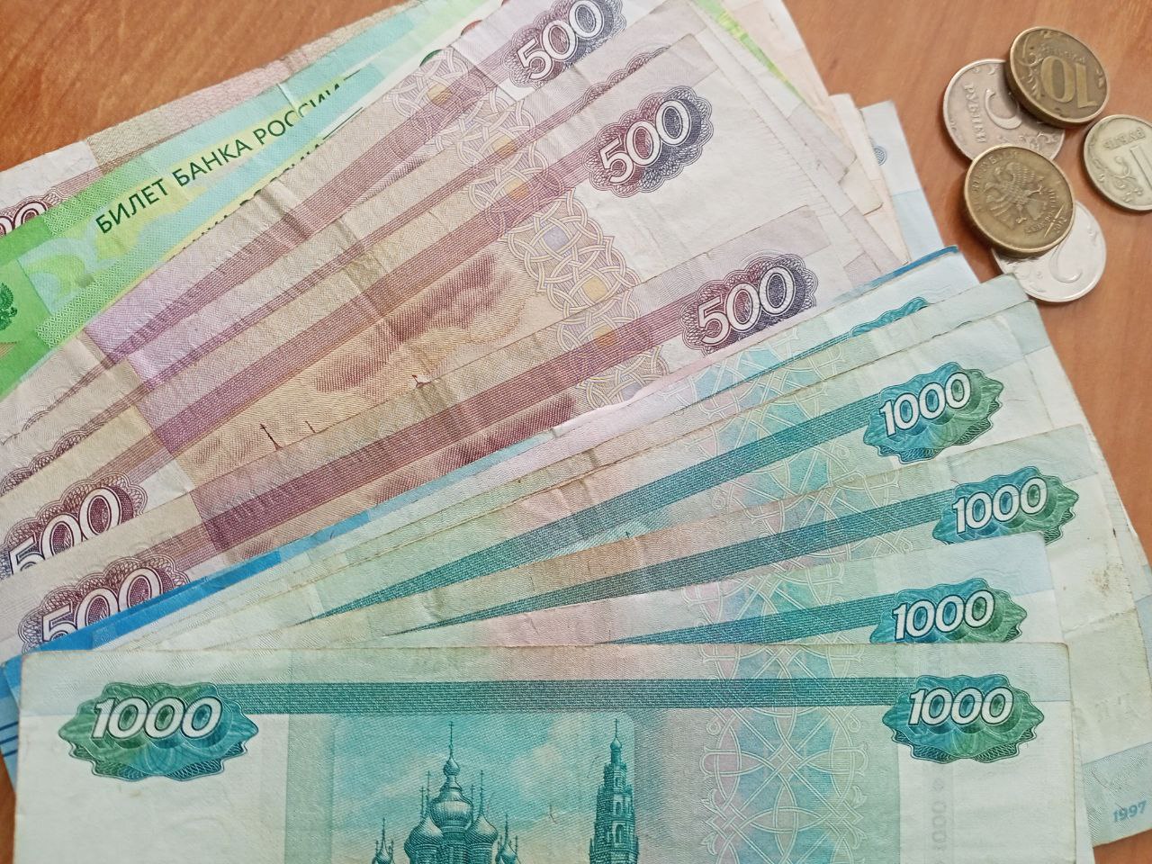 Жительница Кузбасса задолжала по алиментам 1 миллион рублей