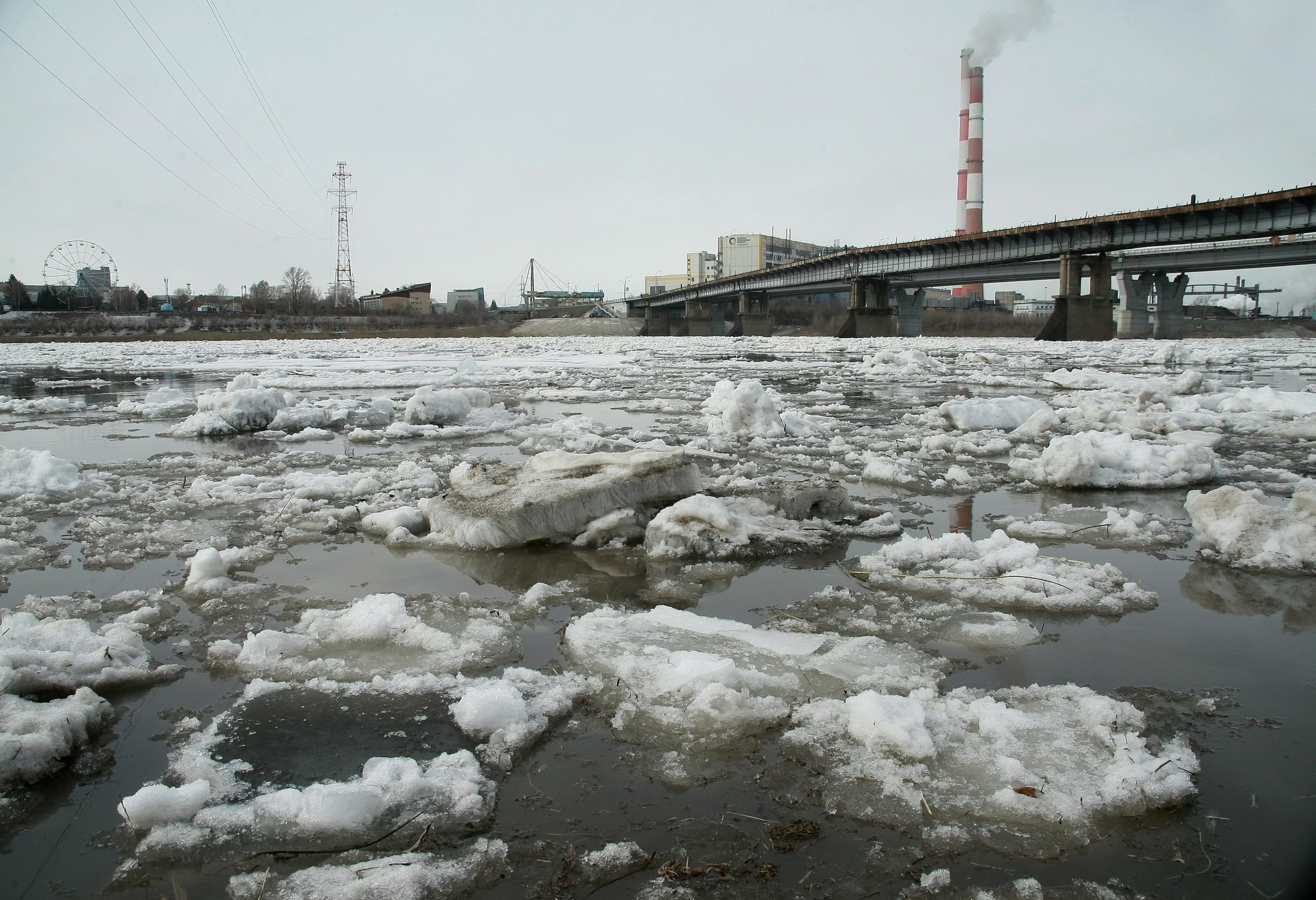 В администрации Кемерова назвали дату взрыва льда на Томи