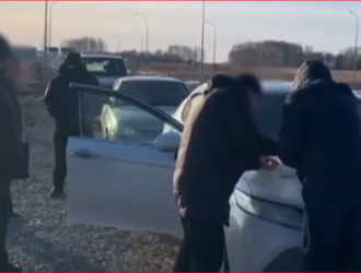 В Кузбассе задержали наркокурьера из Екатеринбурга с 5 кг гашиша