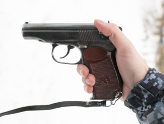 В Белове разыскали стрелявшего в пассажирский автобус подростка