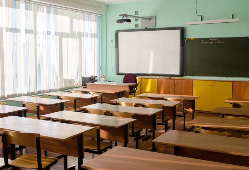 В Кузбассе записать первоклассника в школу можно с 1 апреля