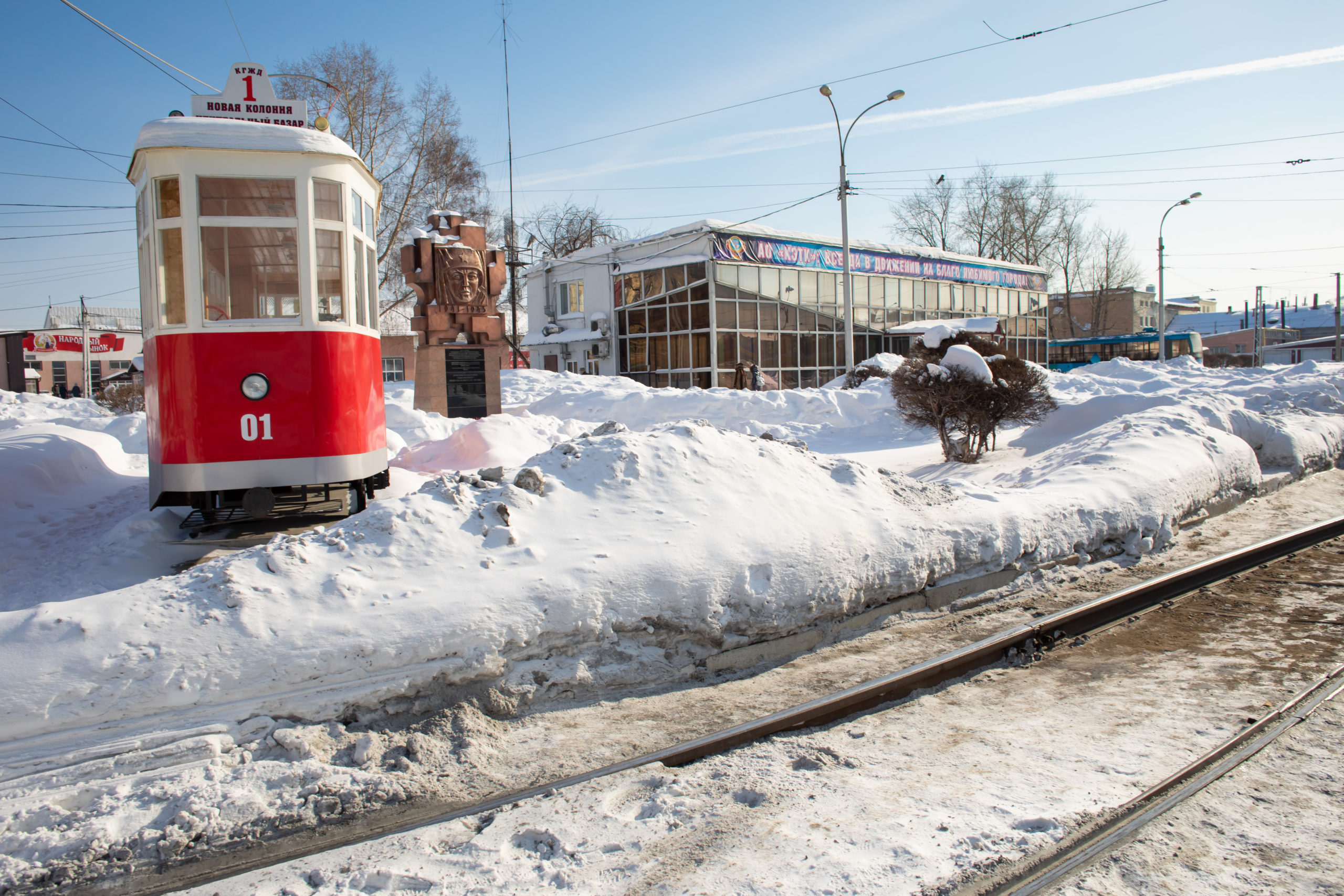 В Кемерове реконструируют пути трамвая №10