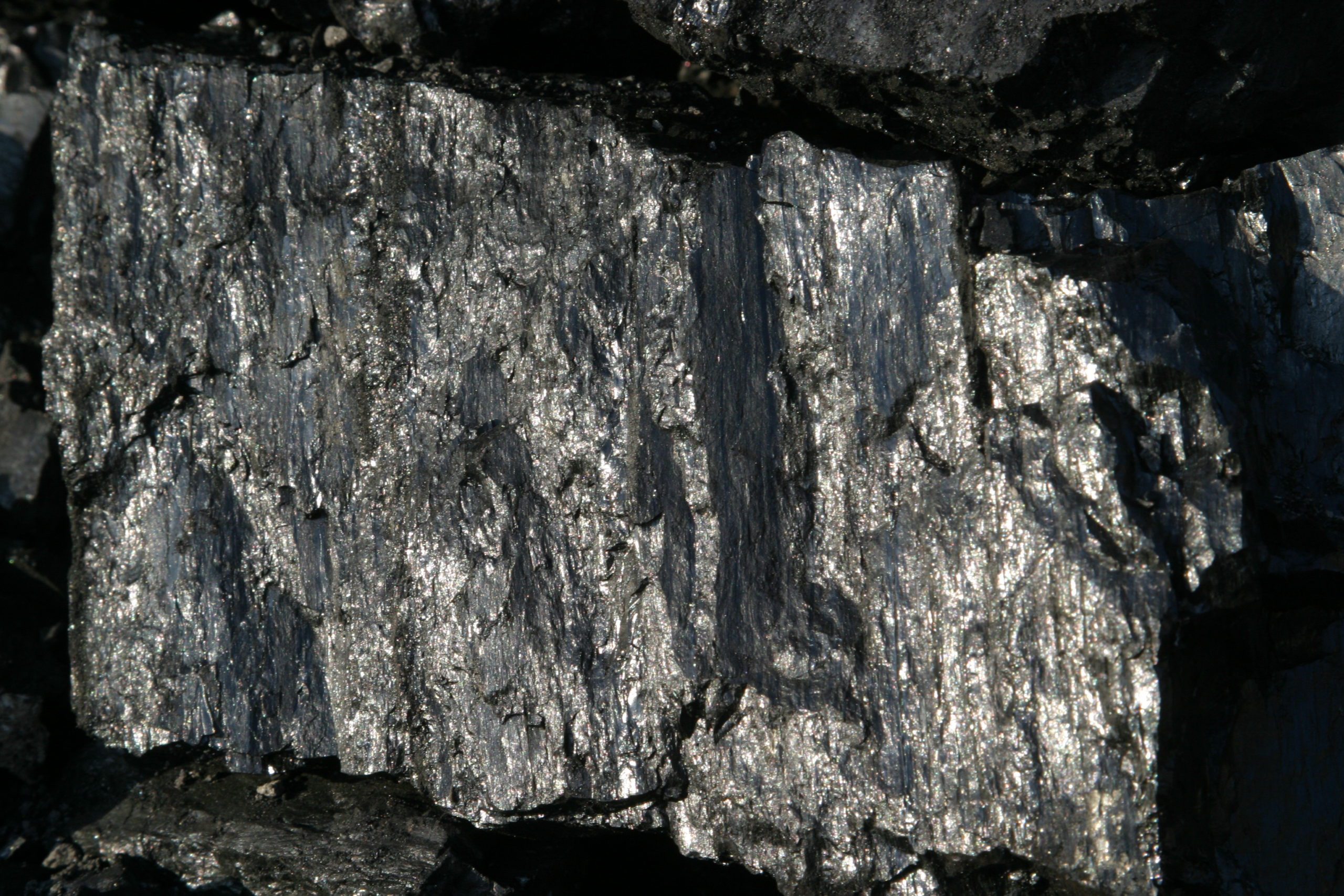 На шахте «Осинниковская» начали разработку новой лавы с запасом угля 1,2 млн тонн