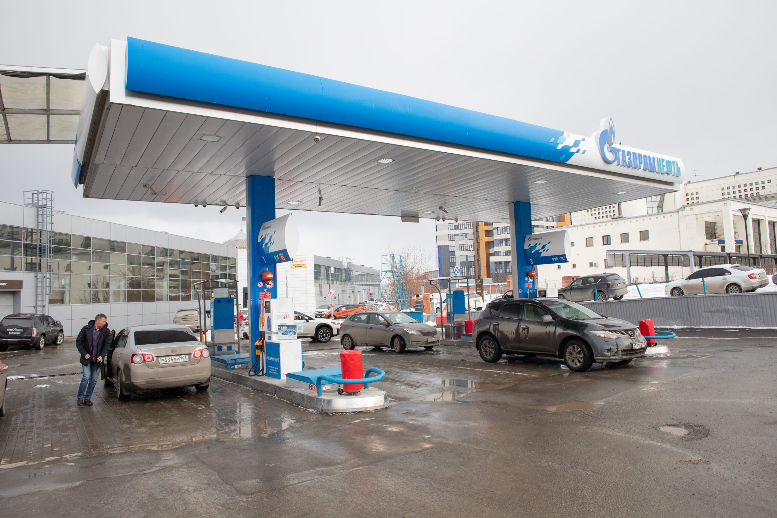 Цены на бензин и дизель в России проходят через взлёты и падения