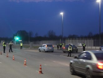 Пресекли более 800 нарушений: ГИБДД Новокузнецка усиленно работали в праздники