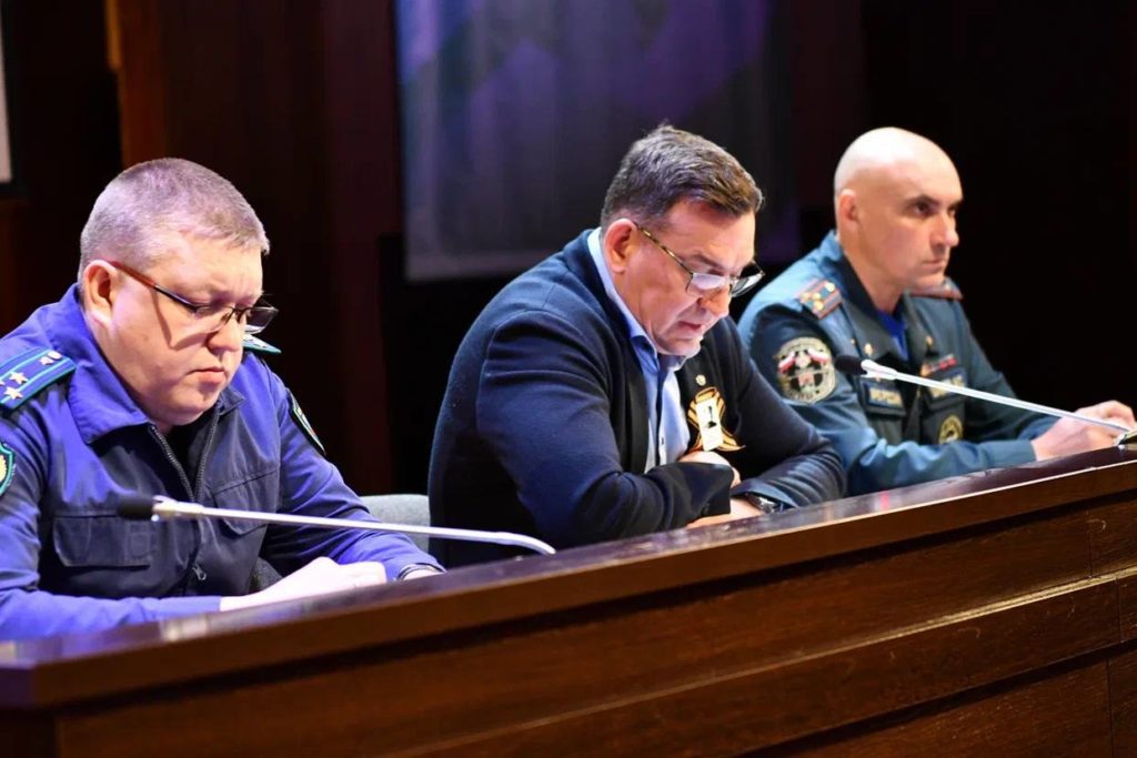 Глава Новокузнецка потребовал строго соблюдать противопожарный режим, чтобы избежать трагедий