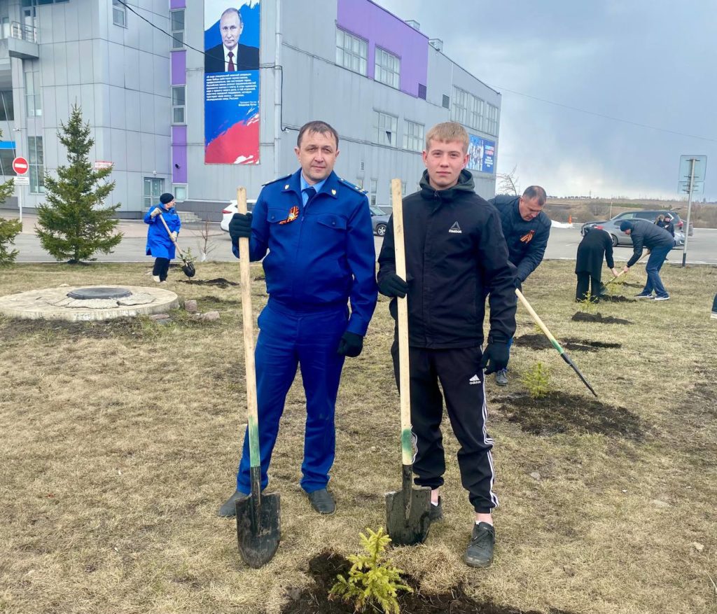 Жители Ленинск-Кузнецкого присоединились к акции «Сад победы»