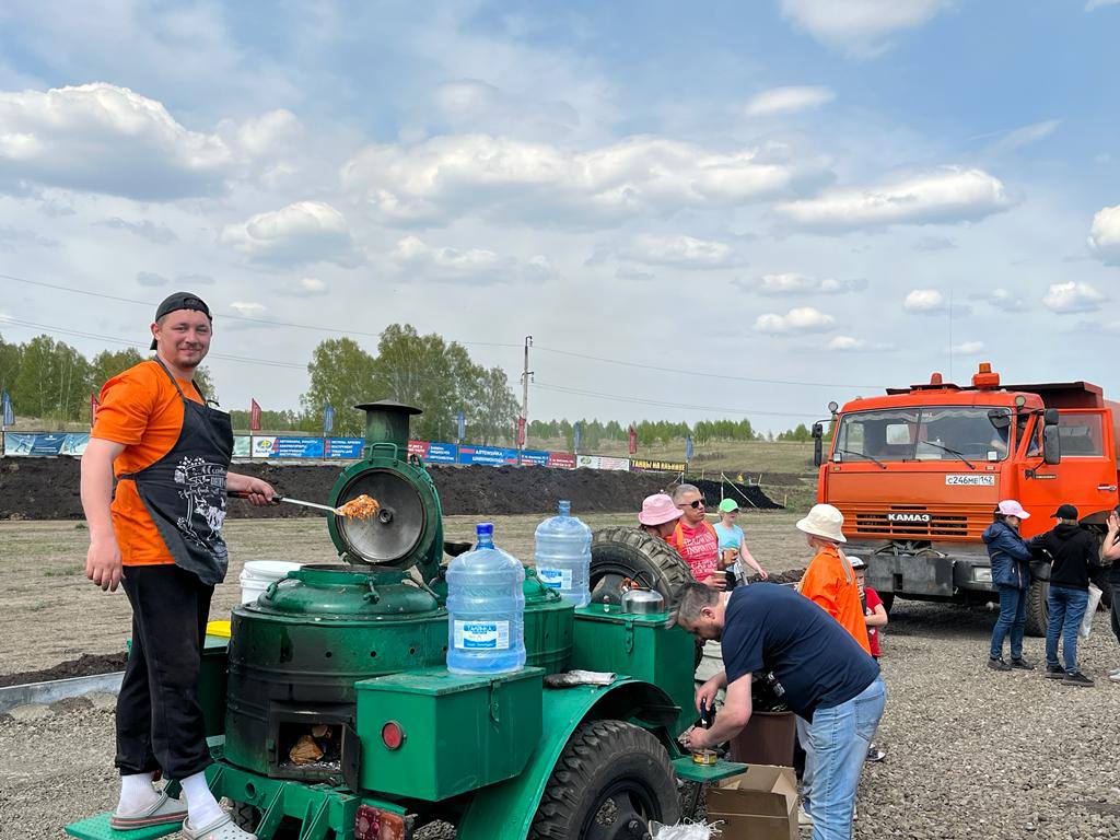 В Новокузнецке высадили 22 тысячи деревьев