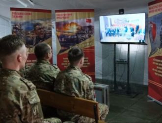 Замдиректора по учебной части МБОУ “Ясногорская СОШ” обратился со словами поддержки к участникам СВО