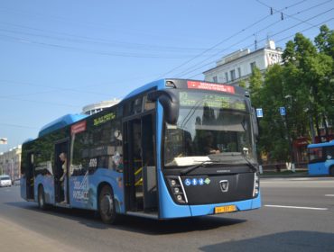 Кемеровские автобусы переоборудуют после жалоб о духоте в транспорте