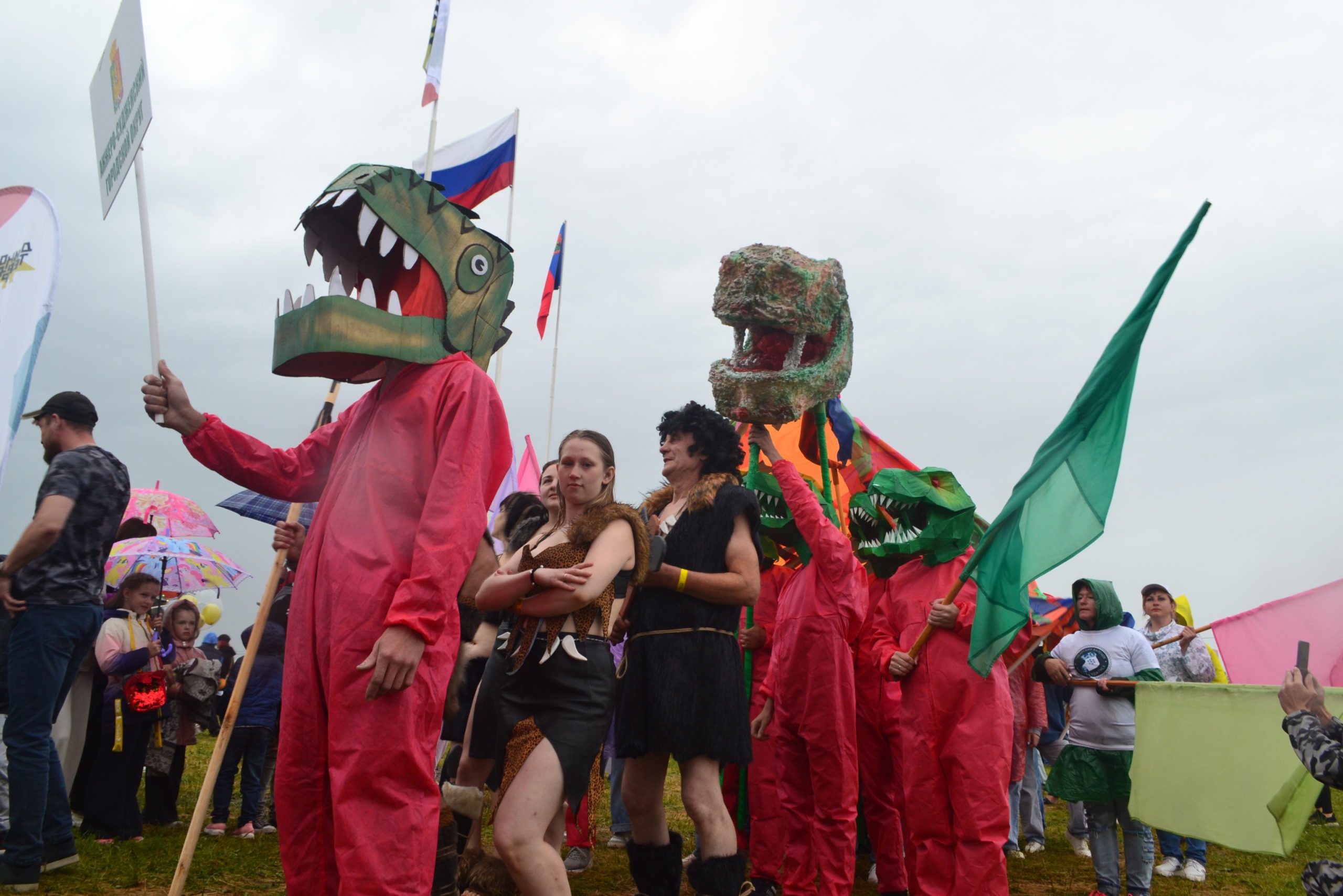 «Диношествие»: как прошёл самый масштабный парад динозавров