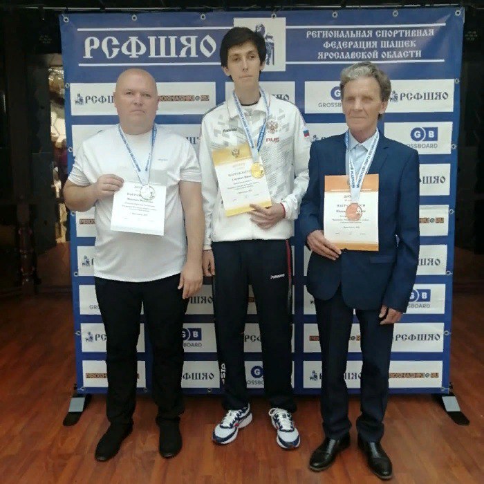 Кузбассовец завоевал бронзу на чемпионате России по спорту слепых по стоклеточным шашкам