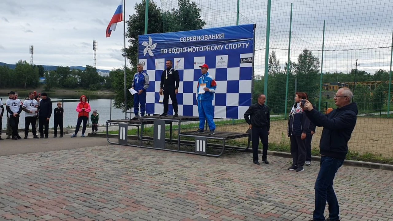 Юргинец выиграл два престижных соревнования по водно-моторному спорту