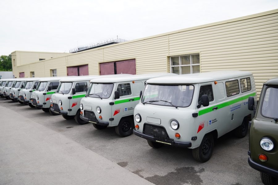 Медицинские учреждения Кузбасса получили 24 новых автомобиля
