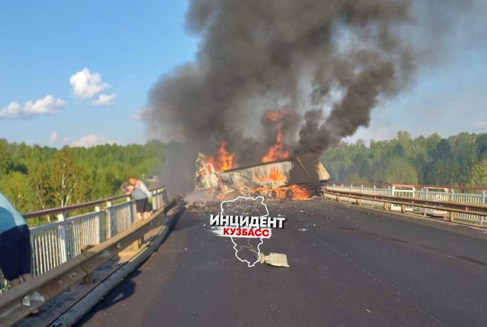 Два водителя фур скончались на трассе Алтай – Кузбасс