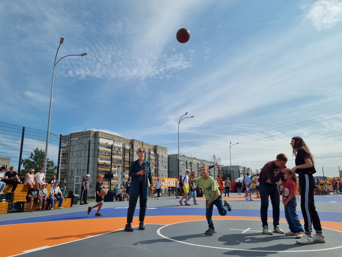 В Кузбассе открыт новый Центр уличного баскетбола