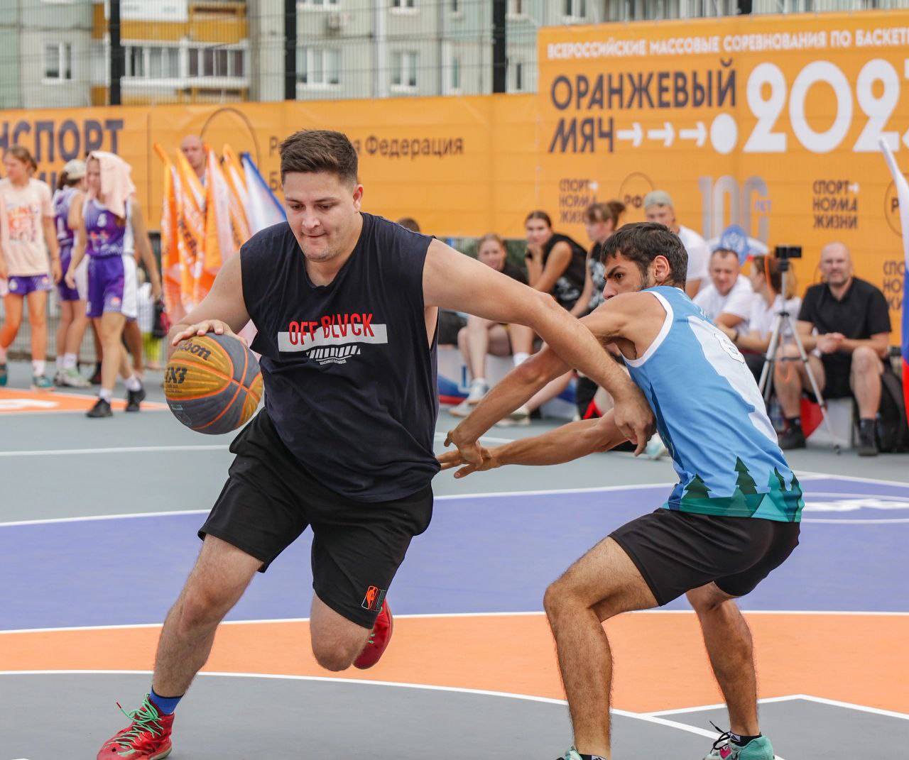 В Кемерове прошли Всероссийские соревнования по уличному баскетболу «Оранжевый мяч»