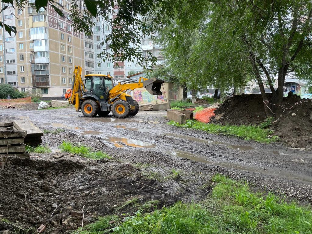 Новокузнечане высказывают беспокойство:  успеют ли энергетики к отопительному сезону доделать ремонт?