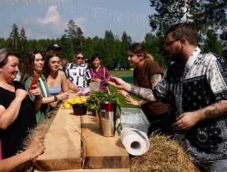 В Прокопьевске состоялся фестиваль барной культуры и уличной еды «PRO-Пикник»