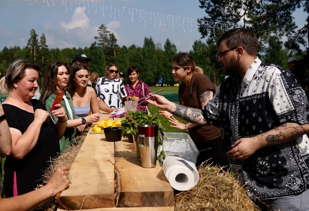 В Прокопьевске состоялся фестиваль барной культуры и уличной еды  «PRO-Пикник» – РИА «Кузбасс»