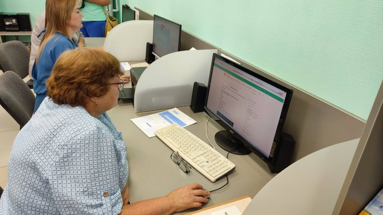 3,5 тысячи жителей удаленных территорий Кузбасса получили финансовые услуги онлайн благодаря «точкам доступа»