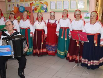 Жители Промышленновского округа активно голосуют во второй день выборов