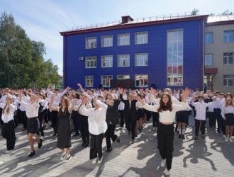 В кузбасском городе открыли лицей после капремонта