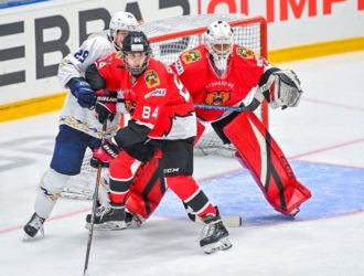 «Кузнецкие Медведи» начали сезон в МХЛ с крупной победы