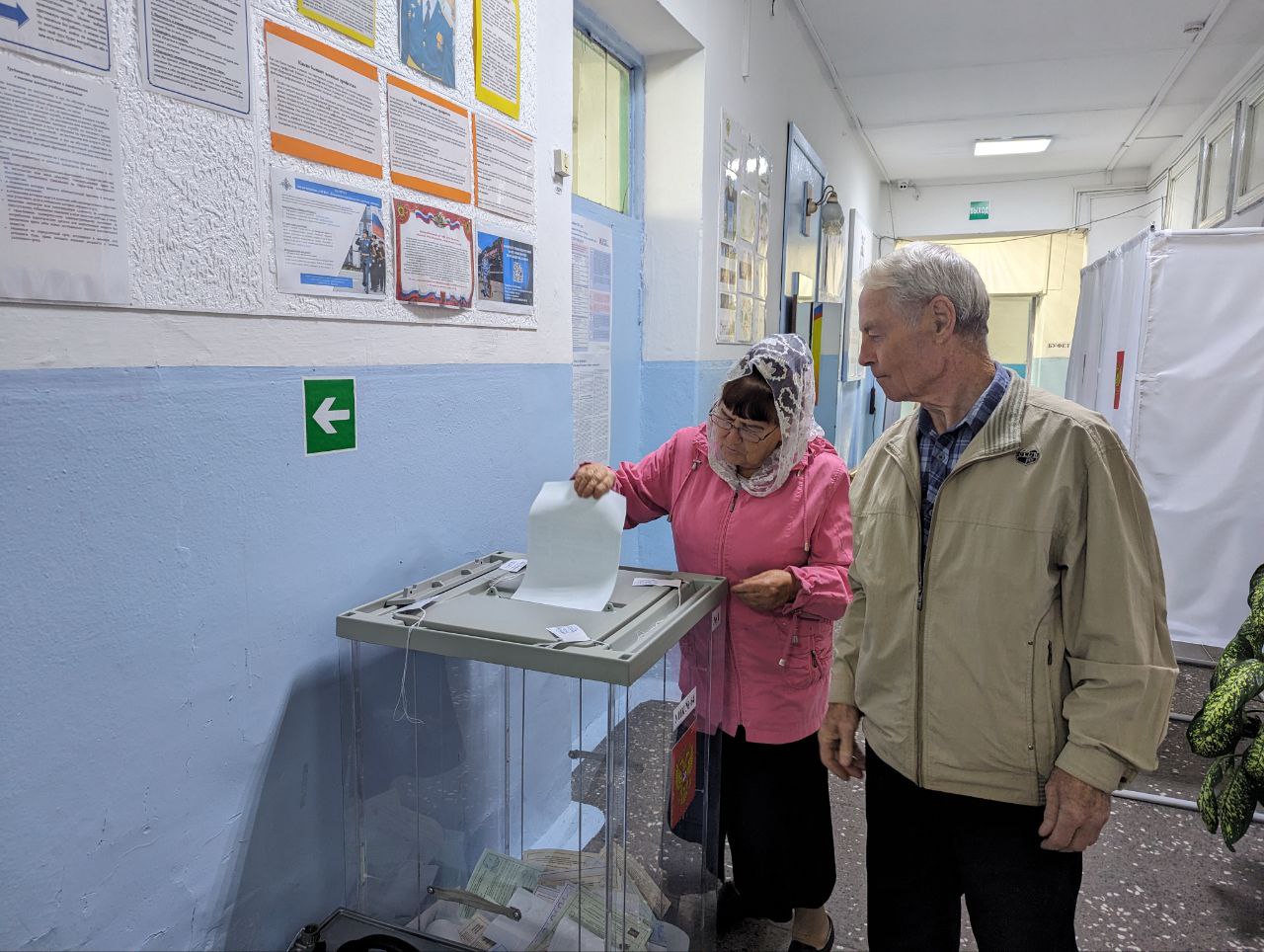 Супруги, прожившие вместе 55 лет, проголосовали на выборах губернатора Кузбасса