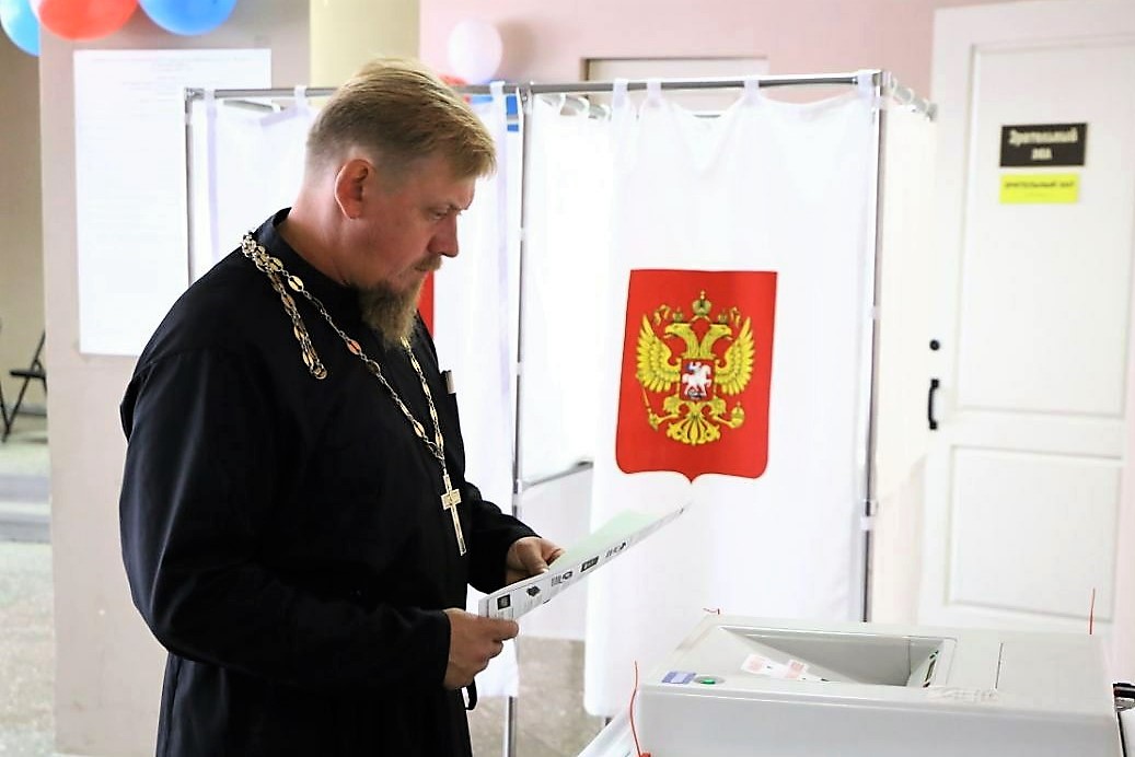 Представители духовенства проголосовали на выборах в Кузбассе