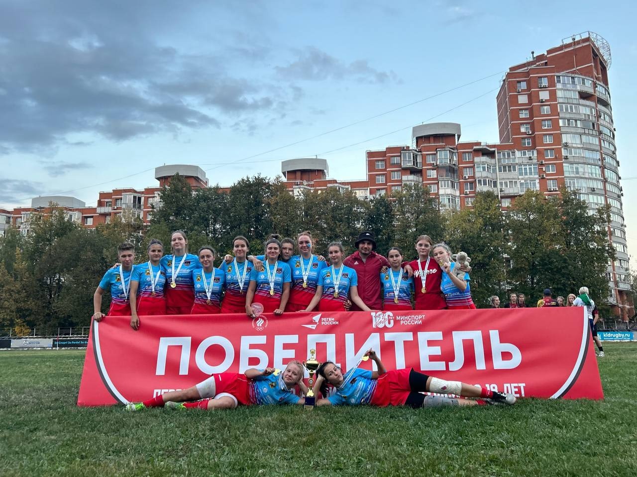 Кузбасская сборная победила на первенстве России по регби среди девушек