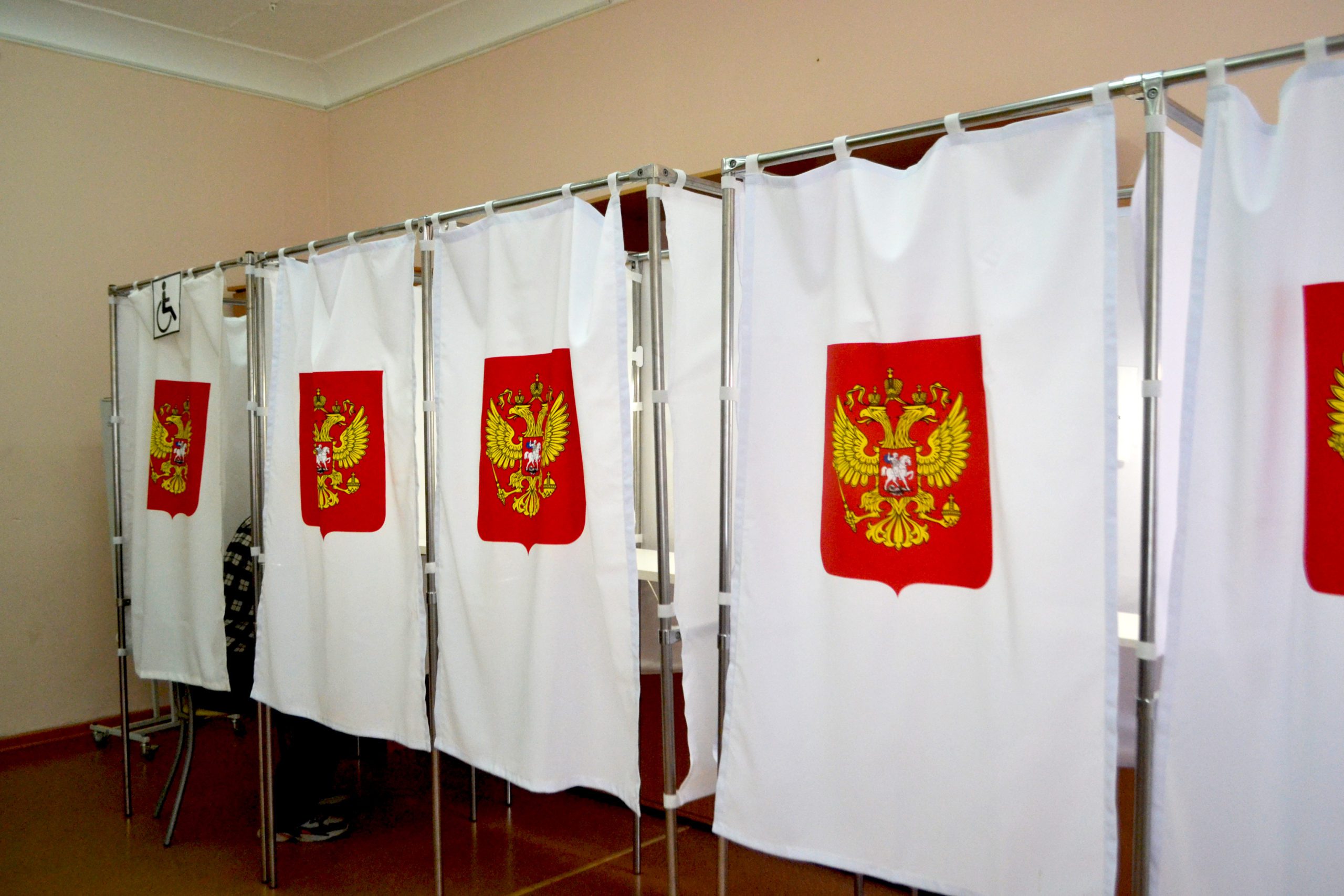 Жители Кузбасса активно голосуют на выборах президента России