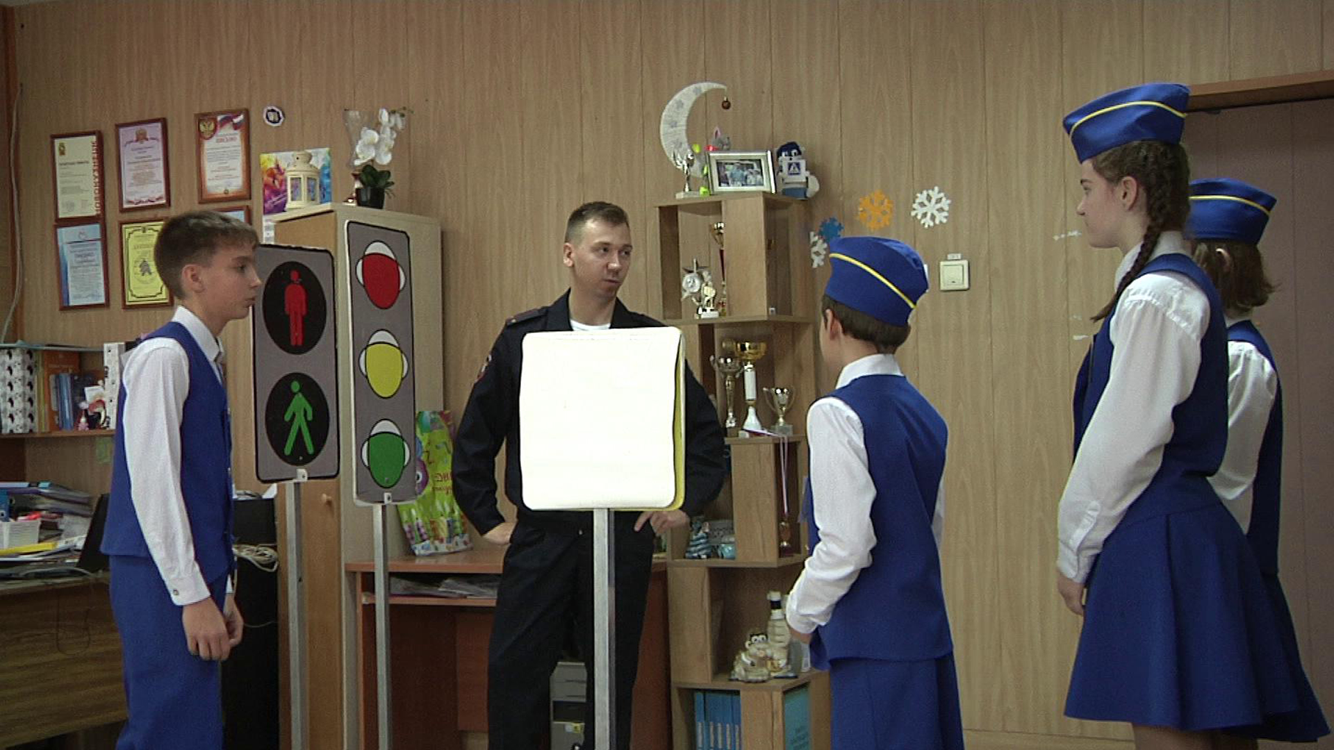 «Безопасная страна»: в Новокузнецке прошел детский конкурс на знание ПДД
