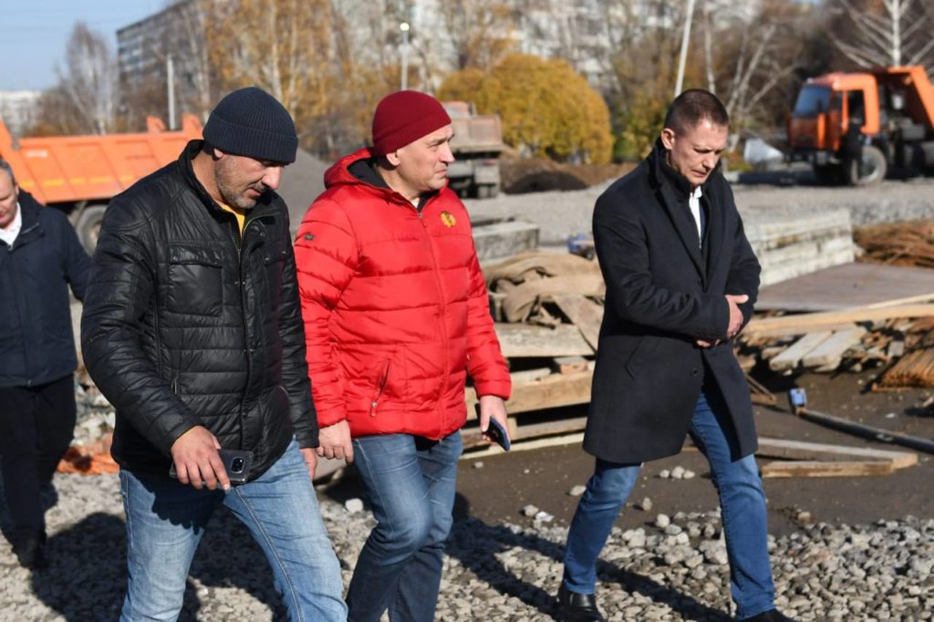 Мэр Новокузнецка рассказал, как продвигается реконструкция Площади защитников Донбасса