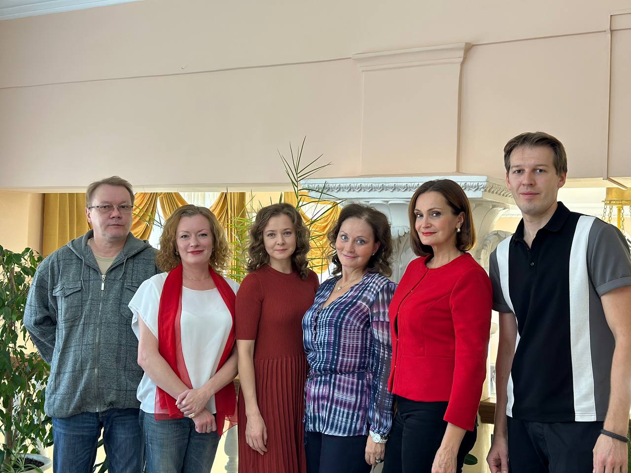 В Театре драмы Кузбасса прошла встреча артистов МХАТа с кемеровскими студентами 