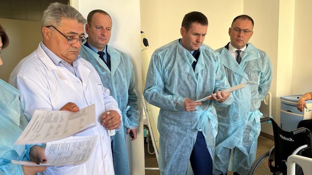 Заместитель Генерального прокурора России  посетил Кузбасский клинический центр охраны здоровья шахтеров