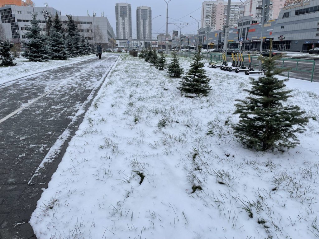Города Кузбасса засыпало снегом