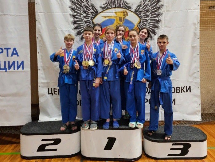 Спортсмены из Киселевска  завоевали семь золотых наград на всероссийском турнире по восточному единоборству вьет во дао