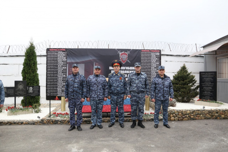 На Северном Кавказе открыли мемориал, посвященный кузбасским полицейским