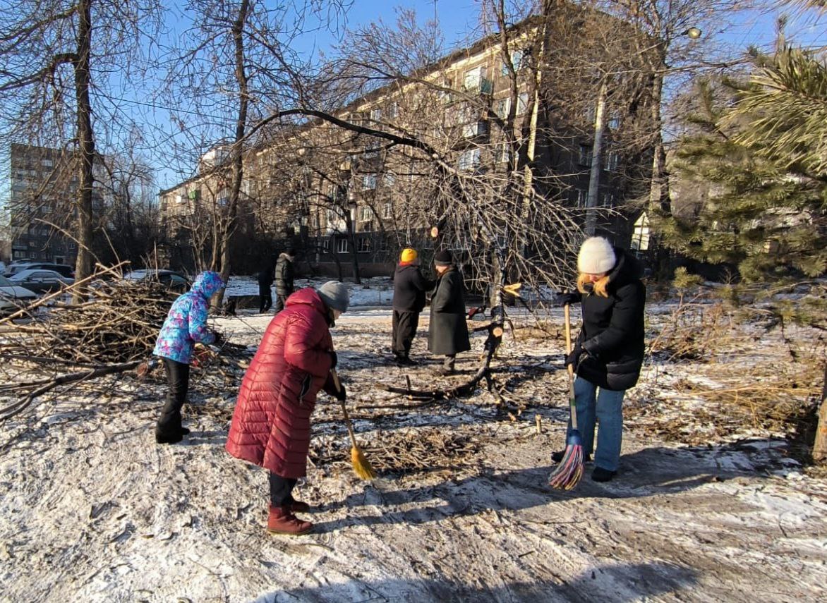 Новокузнечан приглашают поучаствовать в городских субботниках