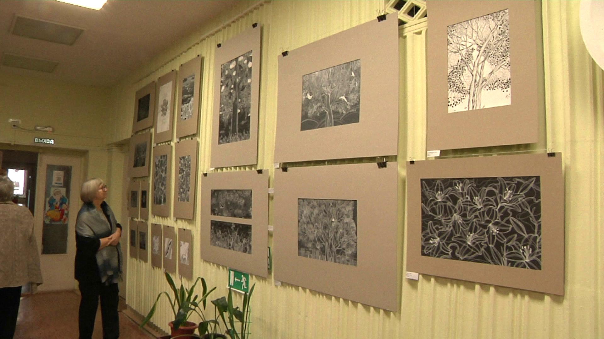 В Новокузнецке открылась выставка Ольги Скребневой «Созерцание»