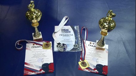 Новокузнецкие боксеры завоевали награды на нескольких соревнованиях