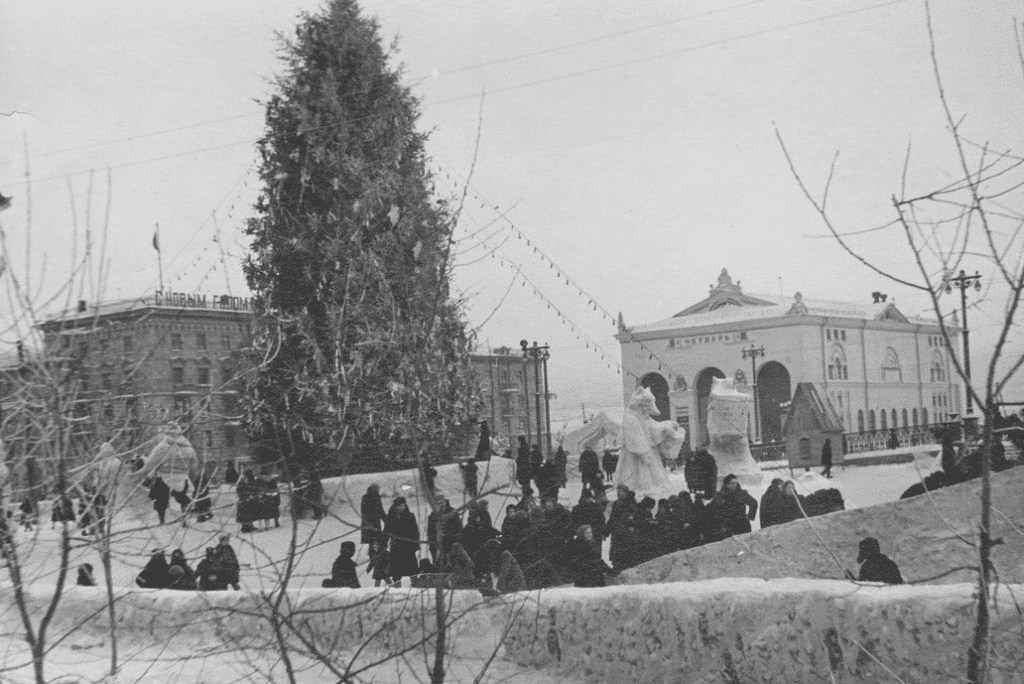 Ретроспектива: новогодний Новокузнецк прошлого века