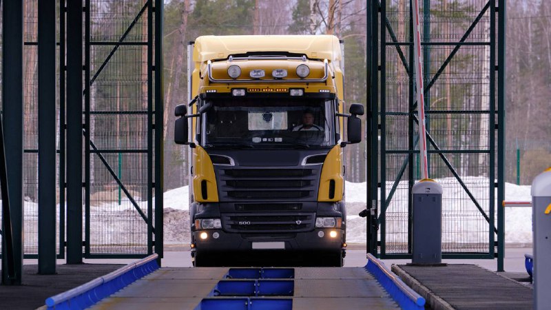 Россия продлила запрет на въезд грузовиков из ЕС