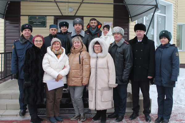 В мариинской исправительной колонии побывали общественники