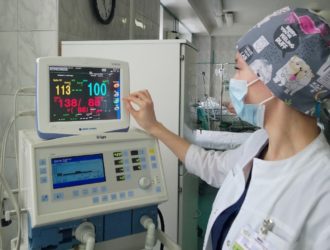 В России предложили обязать выпускников медвузов работать в госклиниках