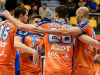Волейбольный «Кузбасс» уступил «Динамо» из Ленинградской области 2:3